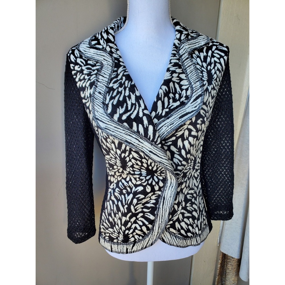 Alberto Makali Blazer Jacket Womens Small Black White Abstract‎ Open Knit Back